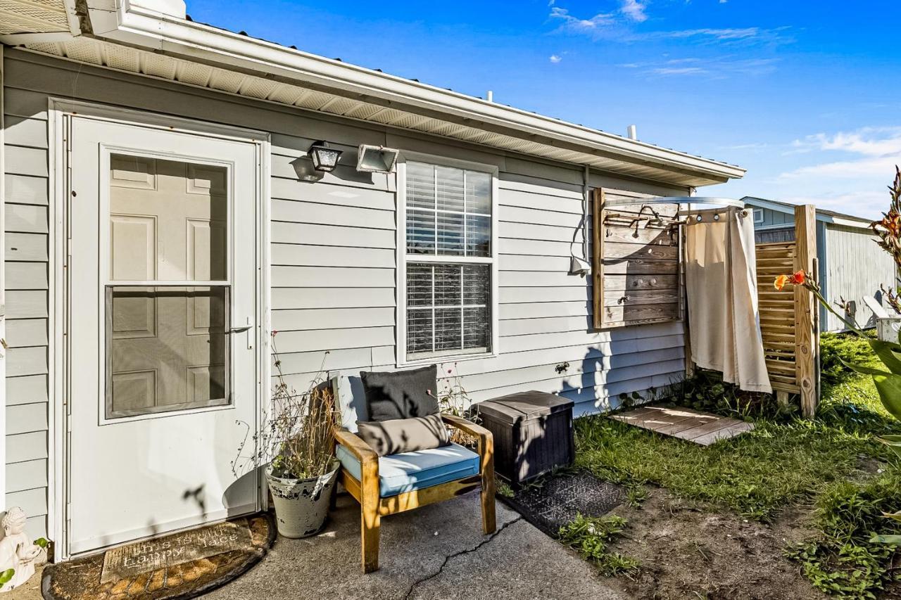 Charming Cottage Atlantic Beach Exterior photo