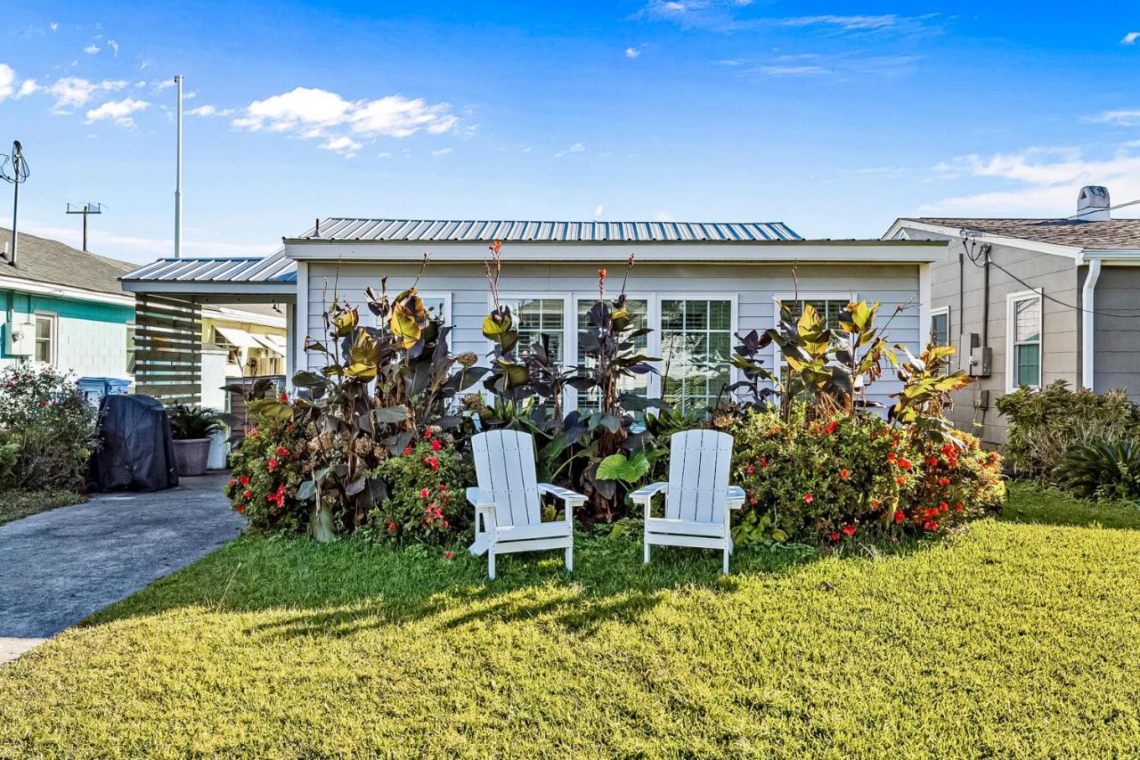 Charming Cottage Atlantic Beach Exterior photo